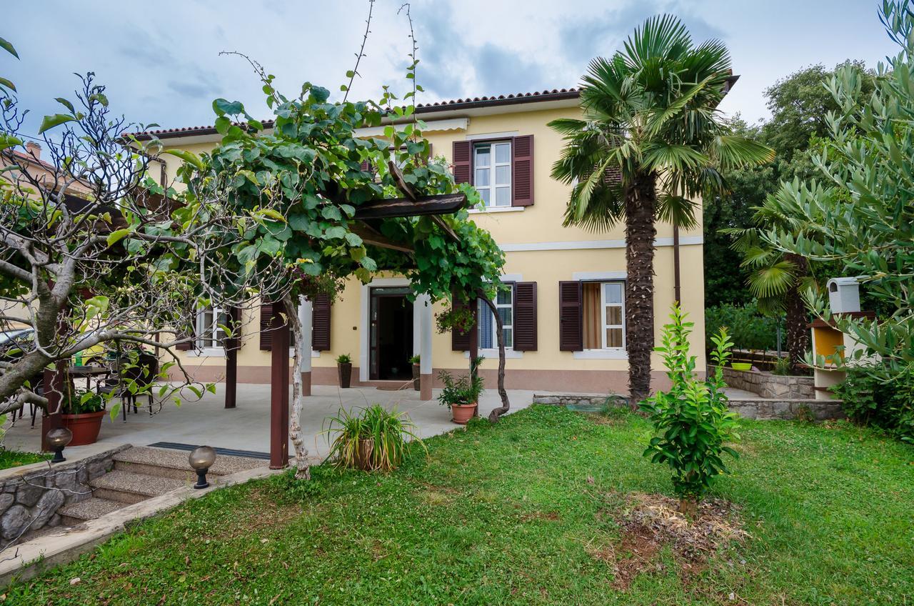 Apartment Aleksandra Fiume Esterno foto