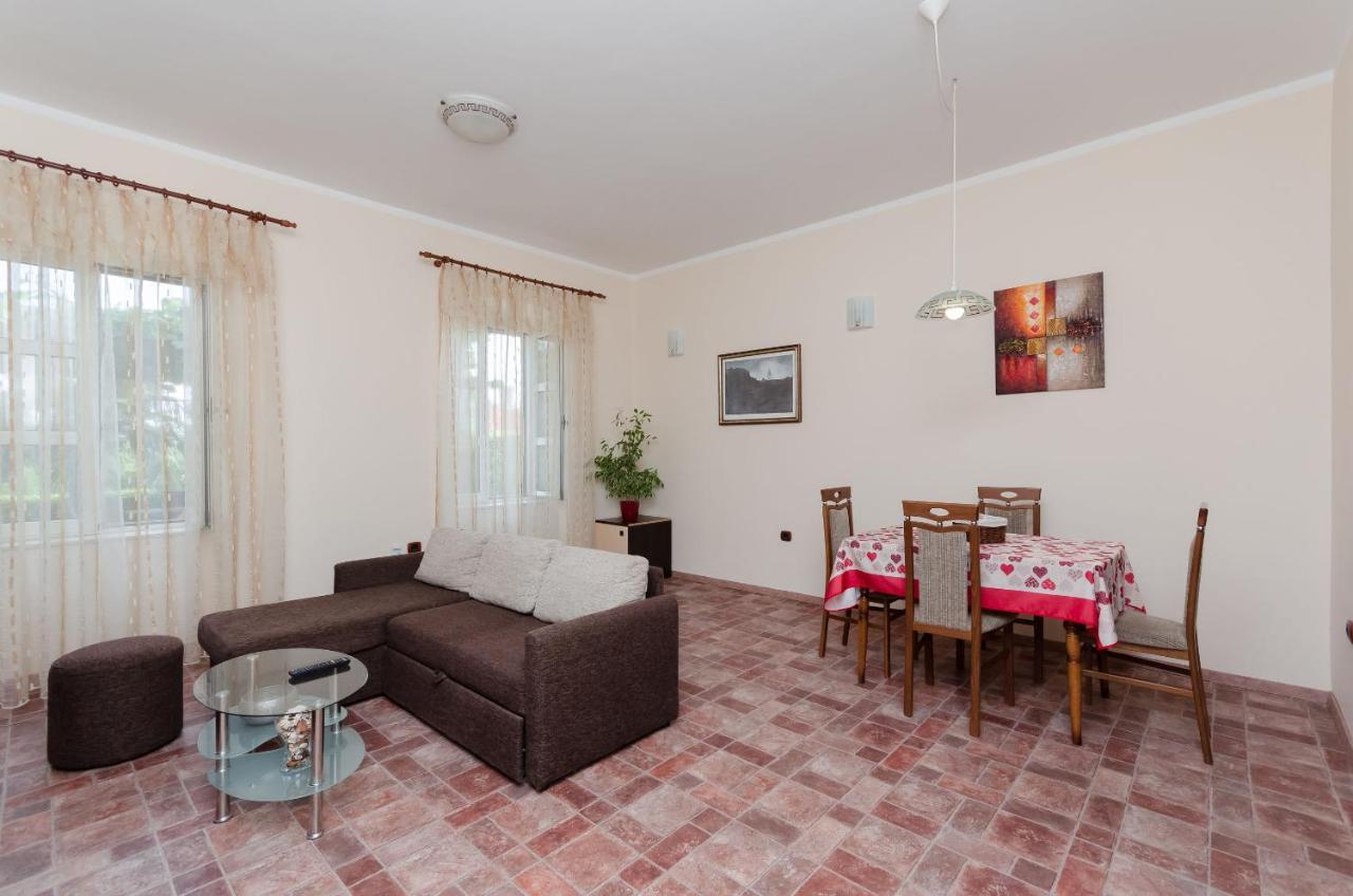 Apartment Aleksandra Fiume Esterno foto