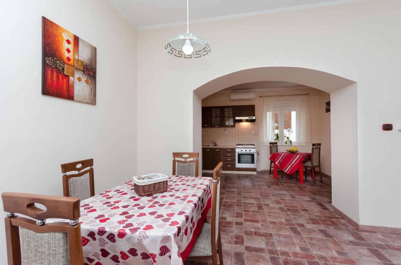 Apartment Aleksandra Fiume Esterno foto
