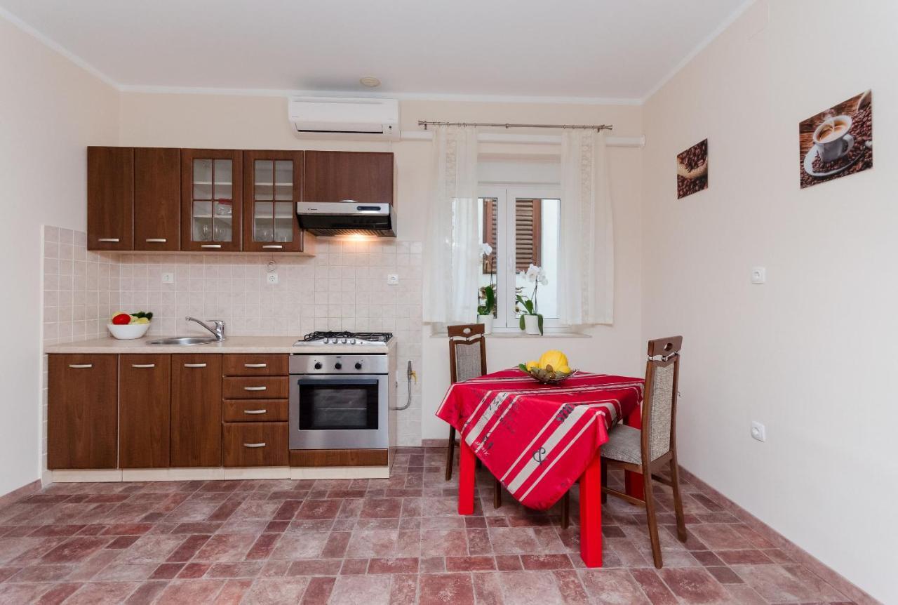Apartment Aleksandra Fiume Esterno foto